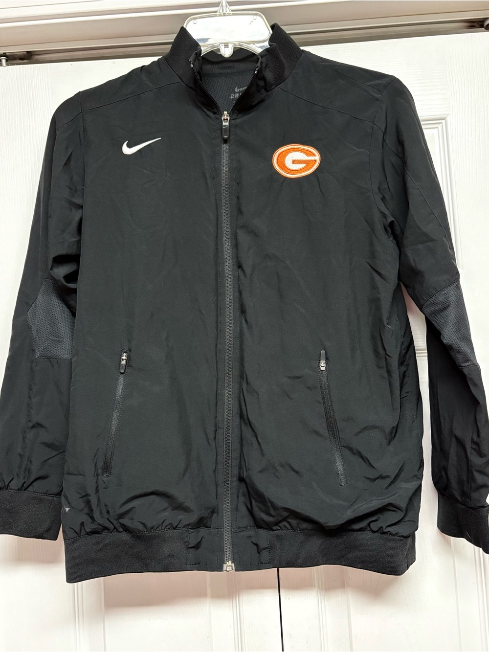 Nike Black Lightweight Full-Zip Jacket with Orange G Georgia Bulldogs size S